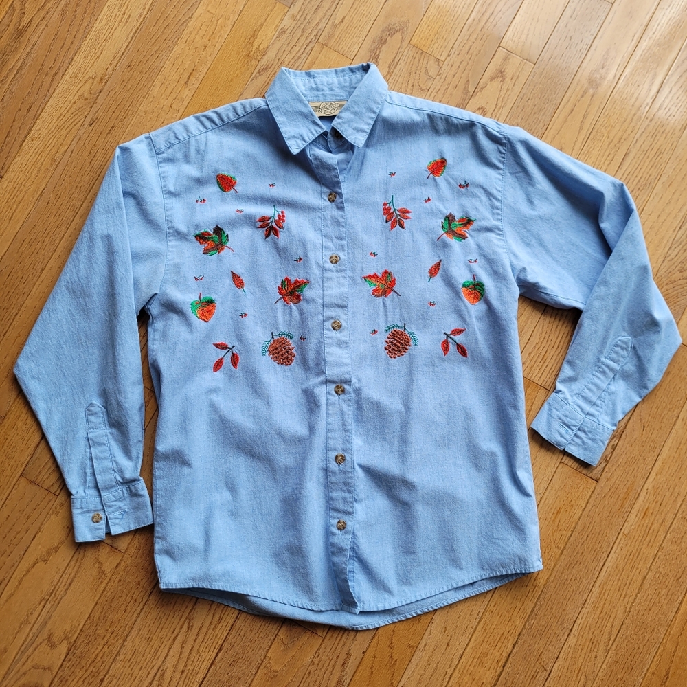 Republic Denim Embroidered Fall Leaves Button Up Size S